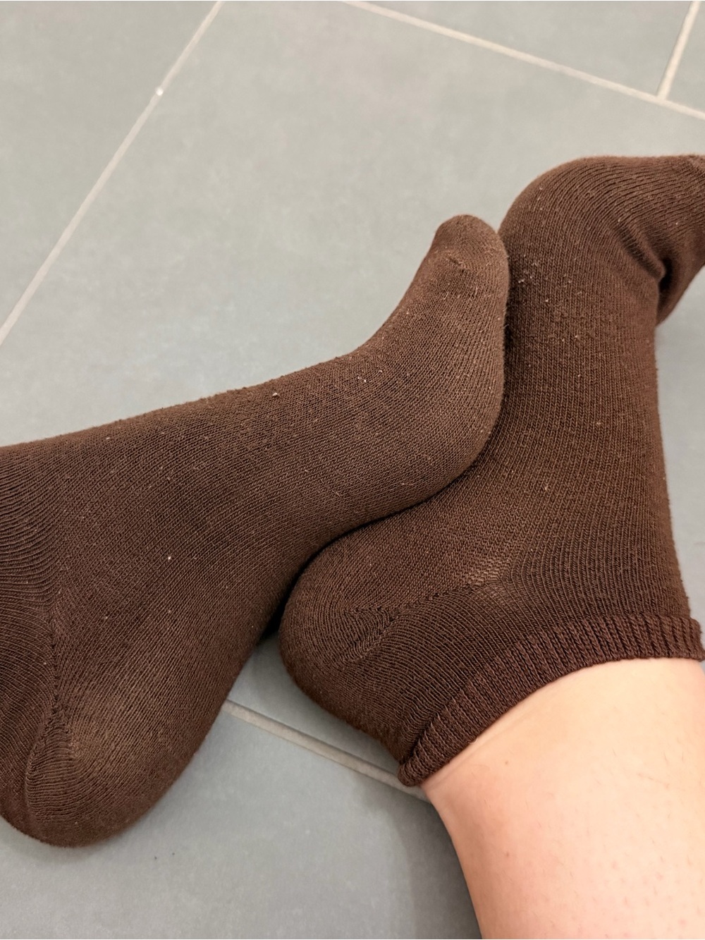 Classic Women’s Worn Brown Crew Socks